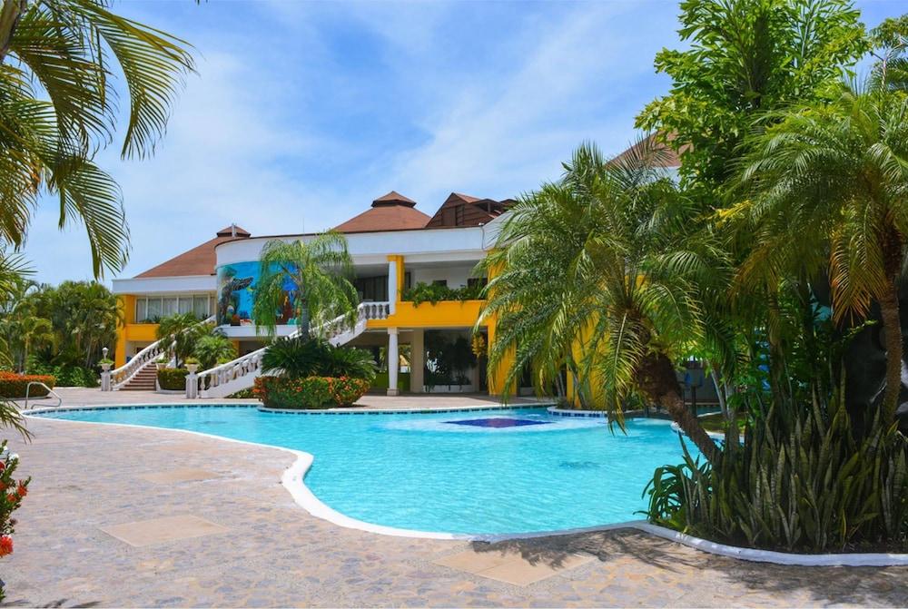 Hotel Palma Real Sambo Creek Zewnętrze zdjęcie